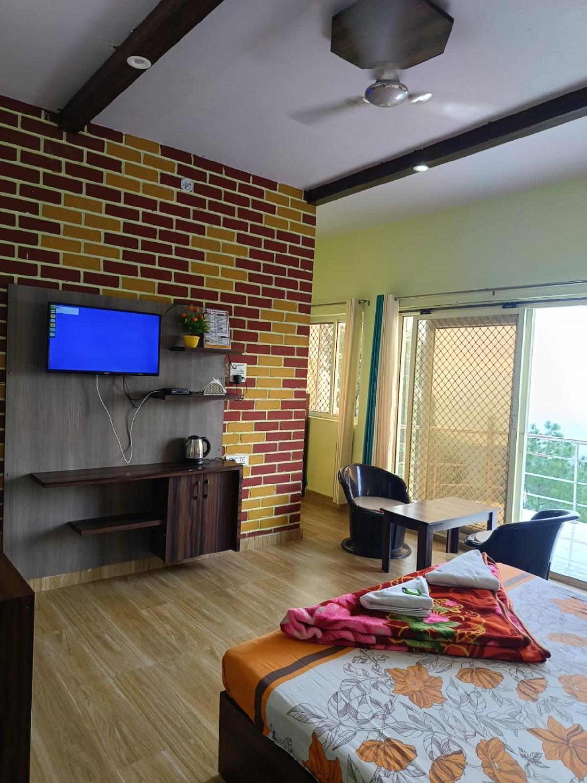 Joshi Holiday Home Stay Lansdowne Exterior photo