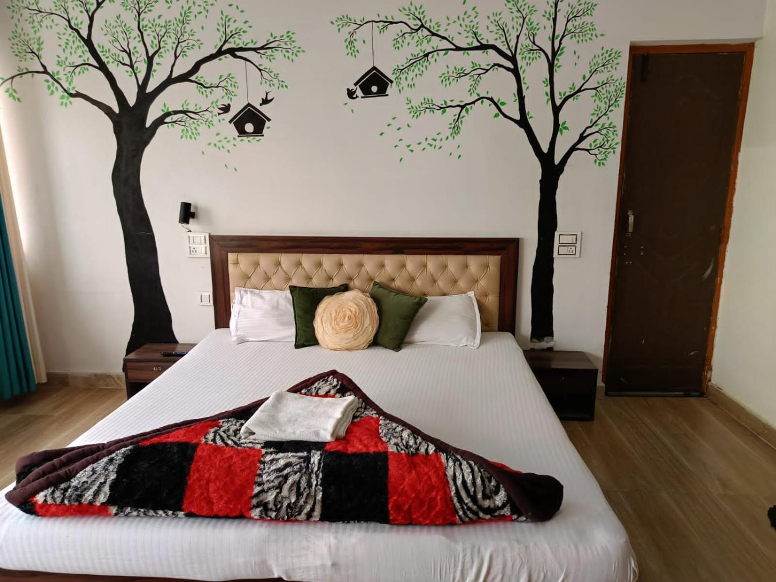 Joshi Holiday Home Stay Lansdowne Exterior photo